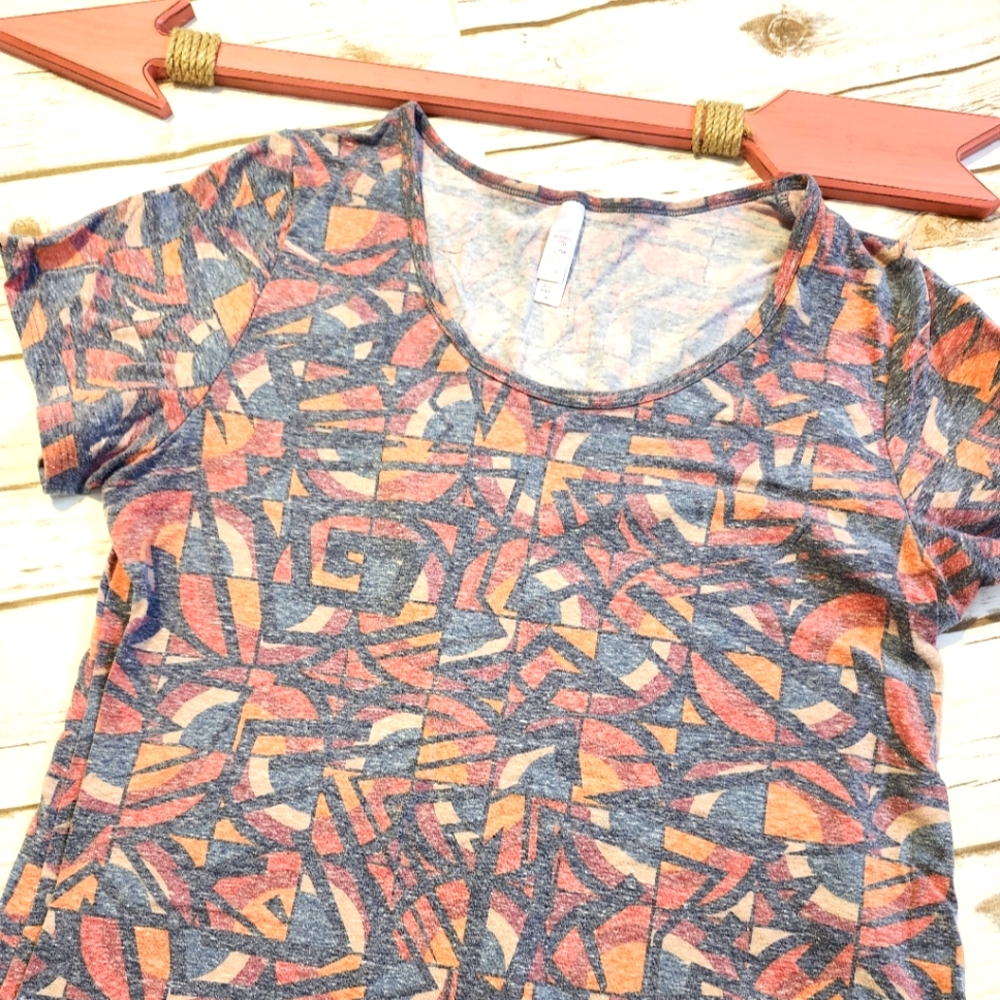 Geometric Patterned Women's Top LuLaRoe Classic T Size XL